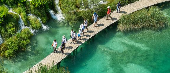 Plitvicen upea kansallispuisto Kroatia Olympia Aktiivimatkat